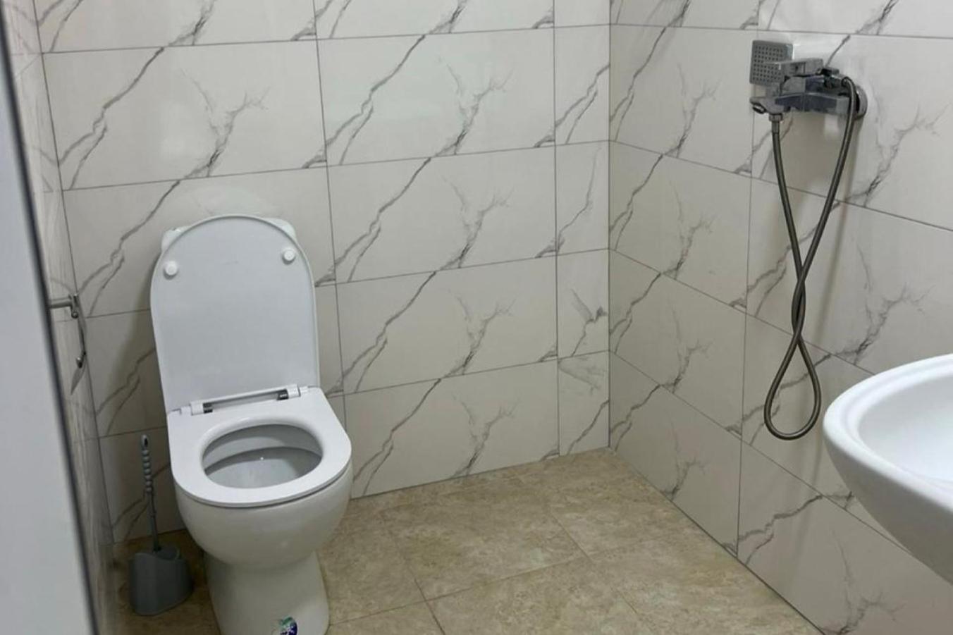 Hotel Ararat Гонио Екстериор снимка