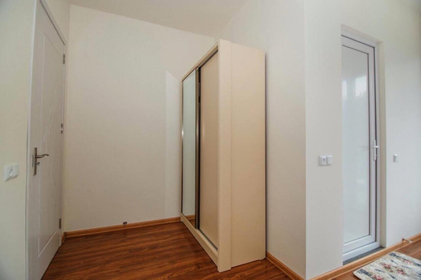 Hotel Ararat Гонио Екстериор снимка
