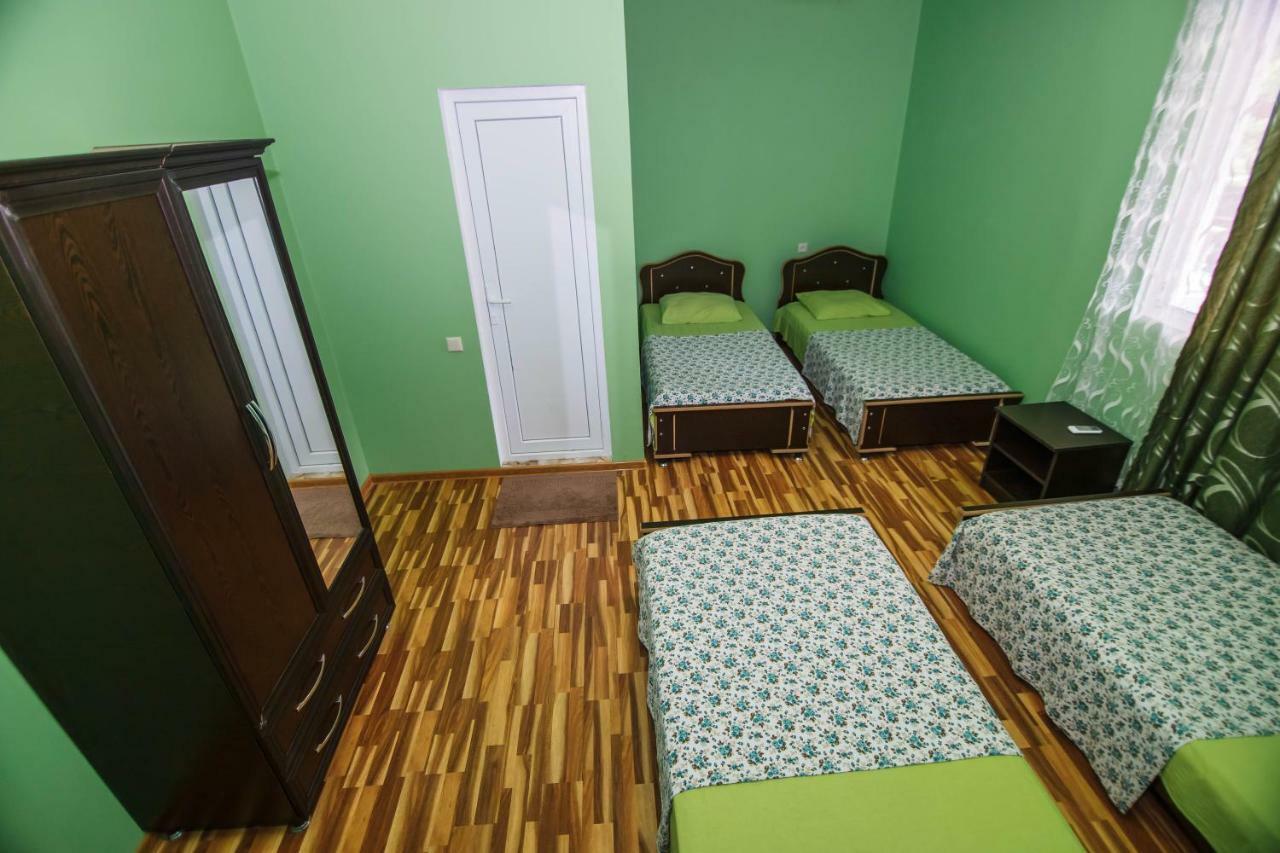 Hotel Ararat Гонио Екстериор снимка
